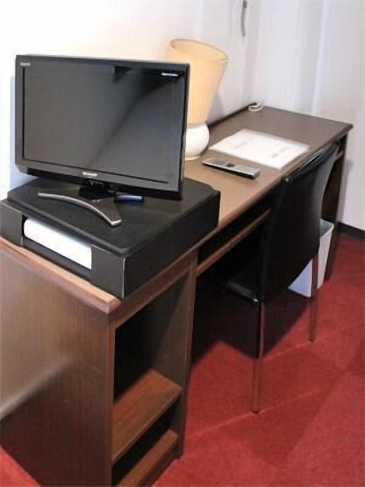 Hotel Livemax Budget Iyo Mishima Shikokuchuo Eksteriør bilde